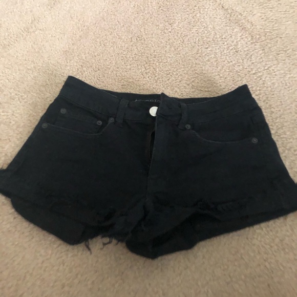 American Eagle Outfitters Pants - American eagle Hi-Rise festival black shorts